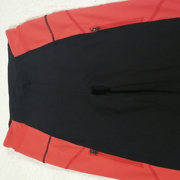 Lululemon pants - Picture 2 of 5